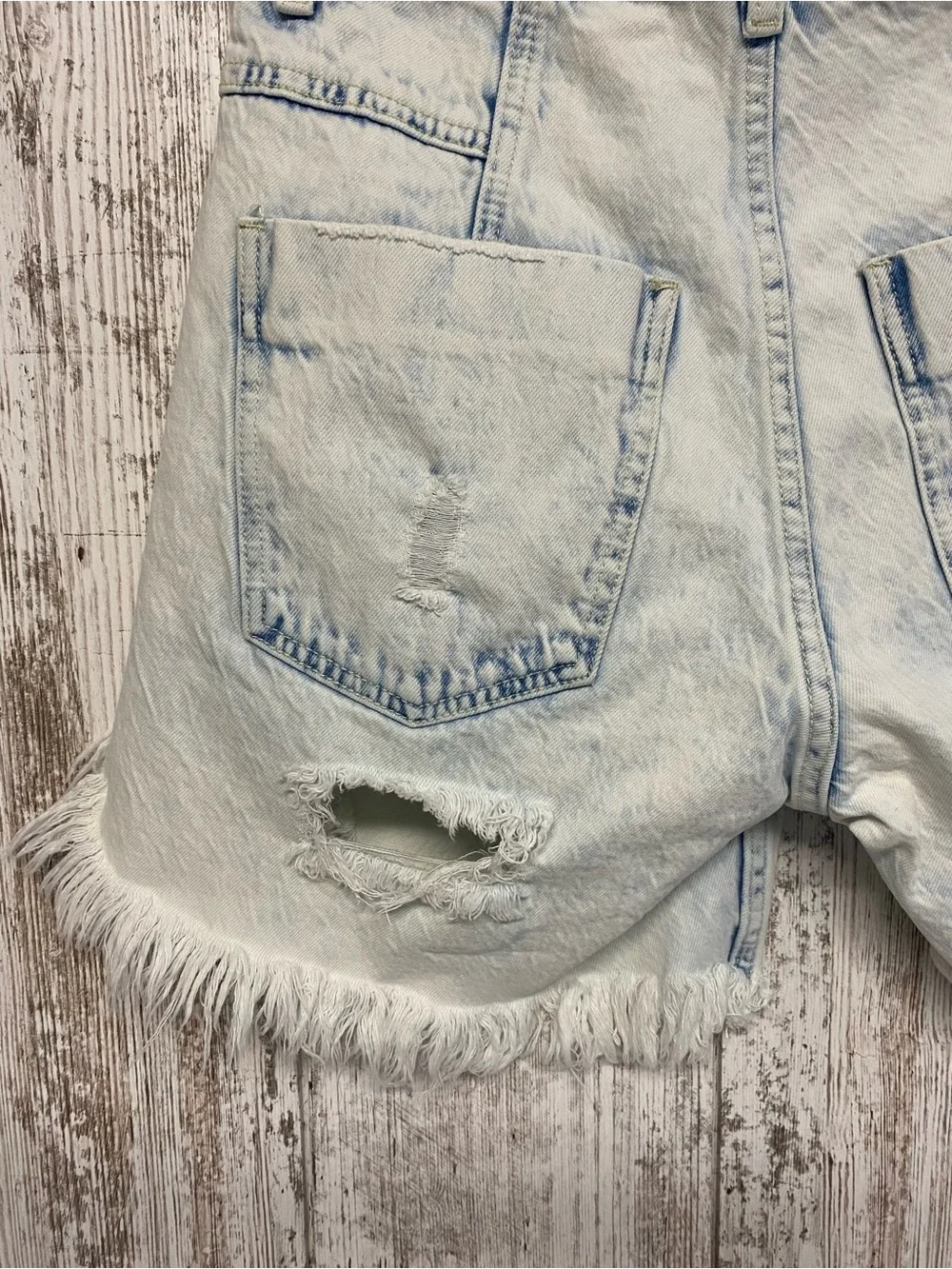 We The Free Light Blue Distressed Frayed Hem Jean Shorts